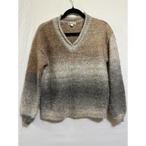 Briggs Women's V-Neck Ombre Soft & Fuzzy Oversized Sweater, Size S